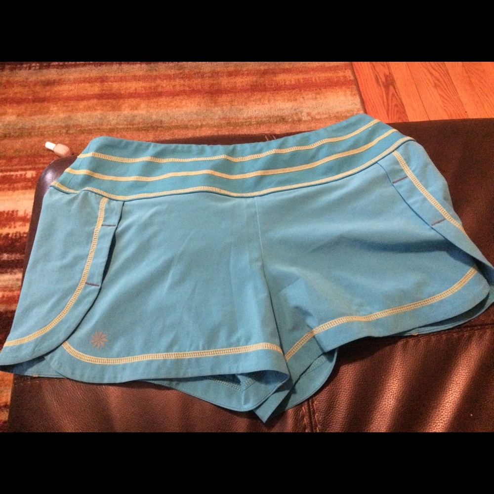 Athleta running shorts size small